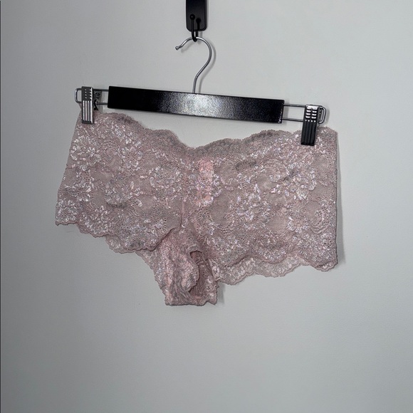 {vs} shortie - Picture 3 of 5